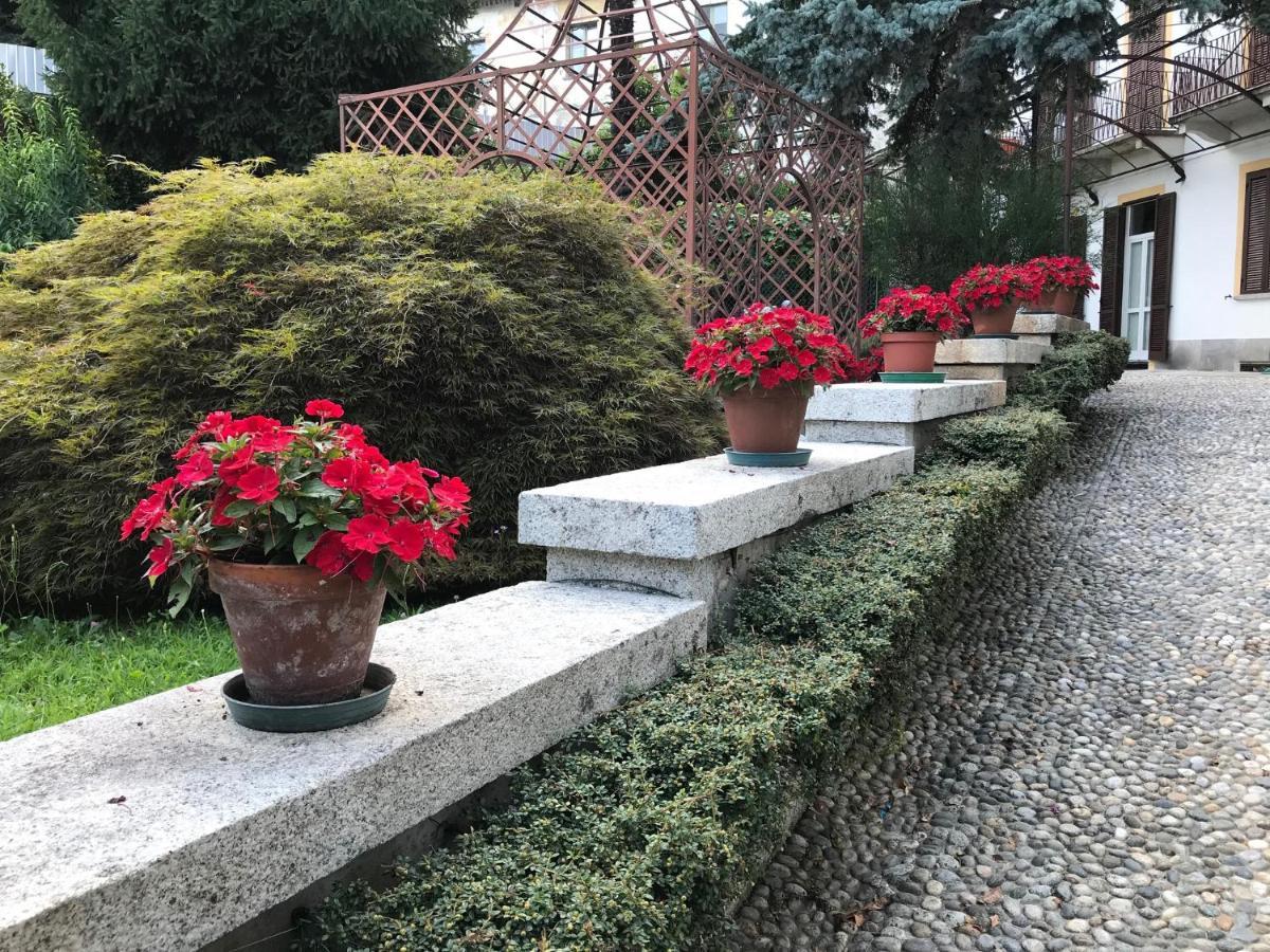 Villa Ombrosa Nebbiuno Exterior foto